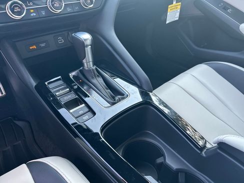 New 2025 Acura Integra A-Spec image 18