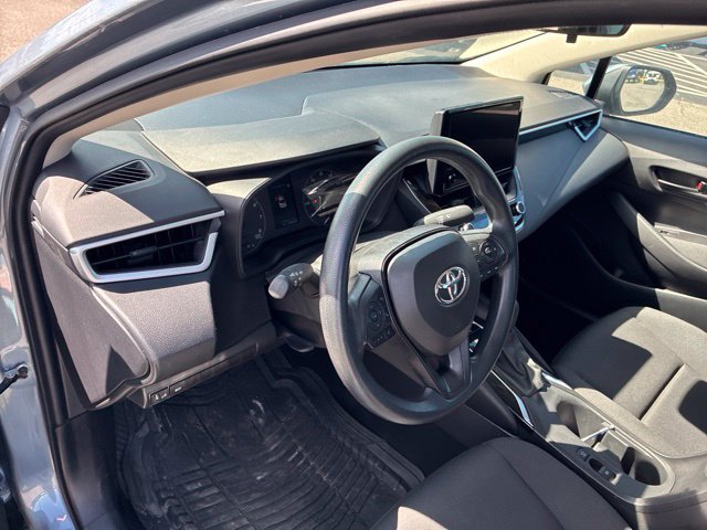 Used 2025 Toyota Corolla LE FWD image 69