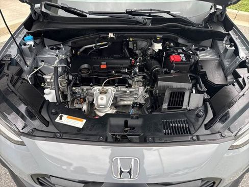 Used 2025 Honda HR-V Sport image 29