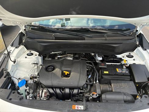 Used 2025 Kia Seltos S image 33