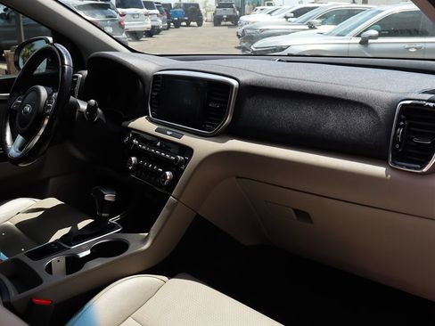 Used 2020 Kia Sportage EX FWD image 36