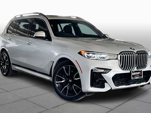 Used 2019 BMW X7 xDrive50i w/ M Sport Package image 2