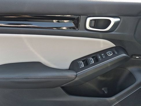 Certified 2024 Honda Civic Touring image 12
