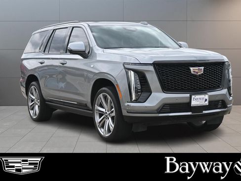 Certified 2025 Cadillac Escalade Sport Platinum w/ LPO, Floor Liner Package AWD/4WD image 3