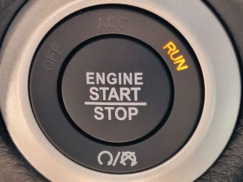 New 2026 Chrysler Pacifica Select image 7