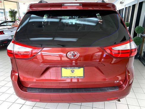 Used 2015 Toyota Sienna LE FWD image 5