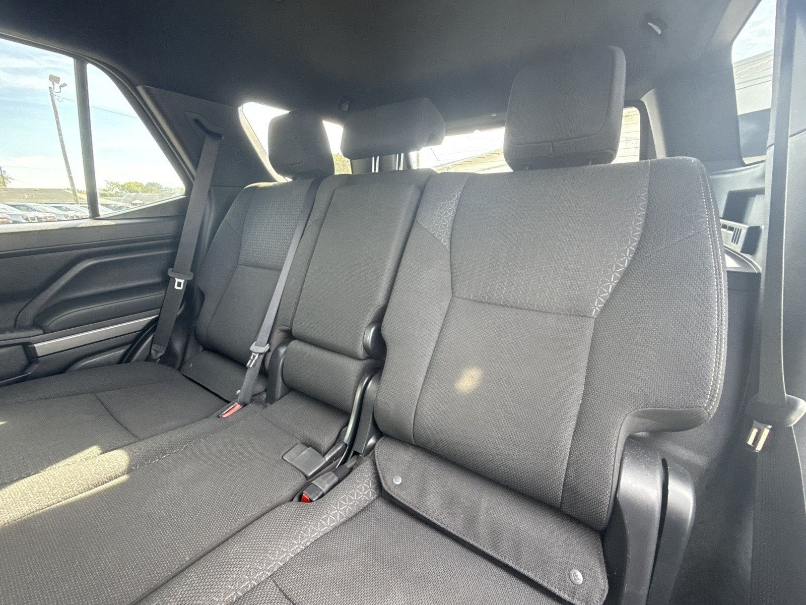 Used 2025 Toyota 4Runner SR5 AWD/4WD image 26