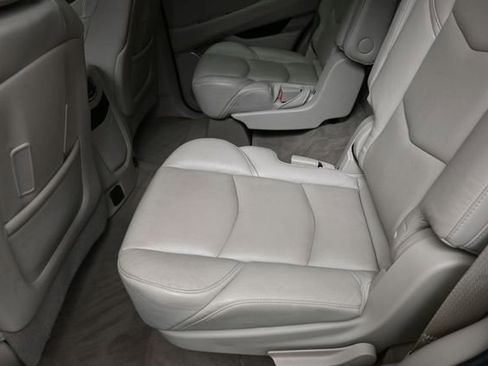 Used 2020 Cadillac Escalade Luxury AWD/4WD image 22