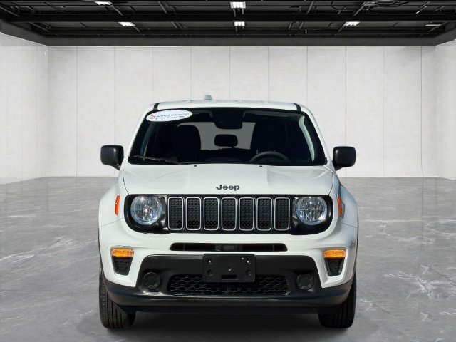 Certified 2023 Jeep Renegade Latitude AWD/4WD image 2
