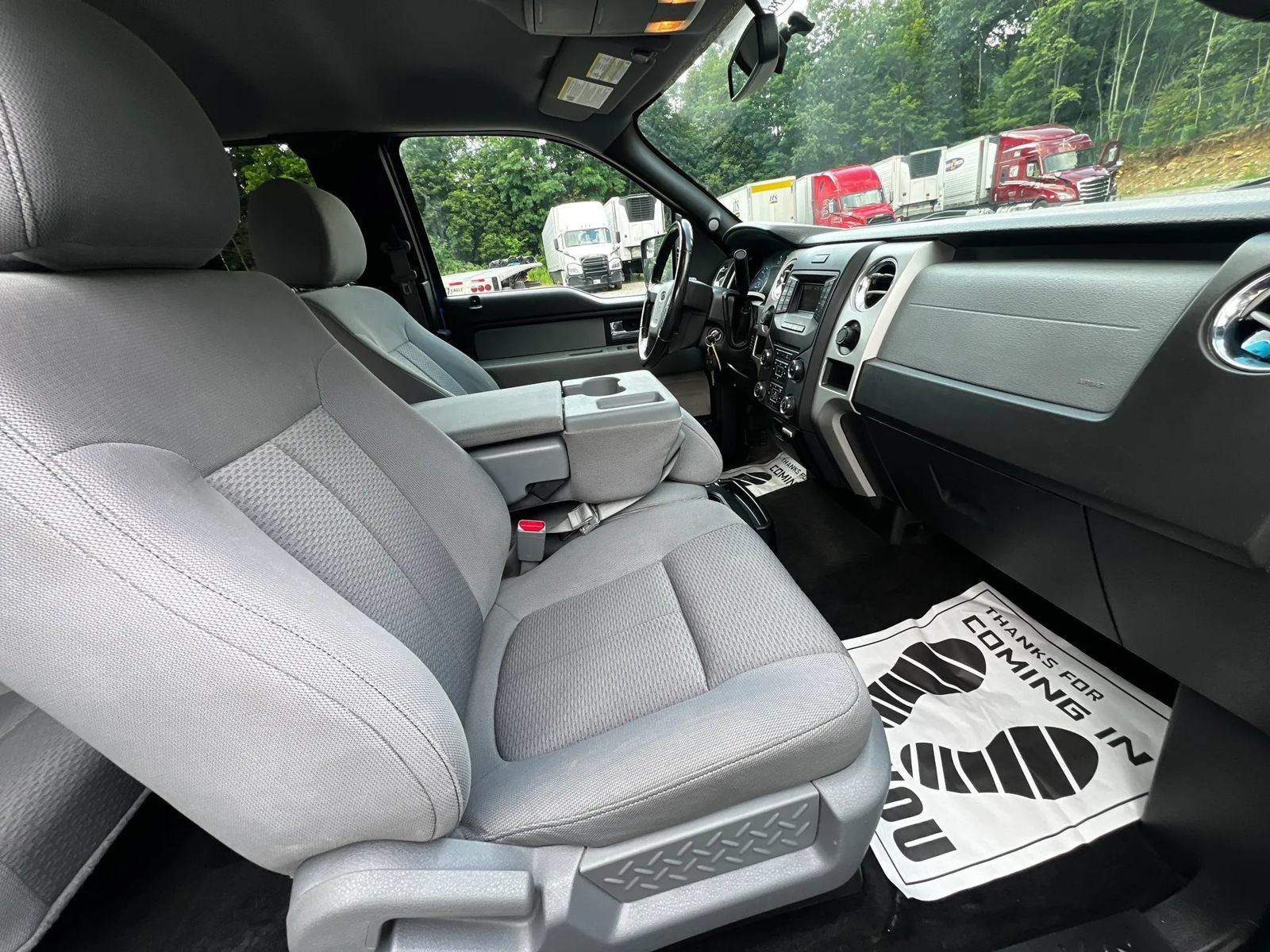 Used 2013 Ford F150 XLT w/ XLT Chrome Pkg AWD/4WD image 12