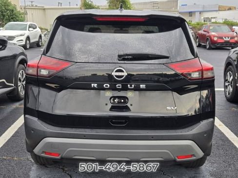Certified 2023 Nissan Rogue SV FWD image 3