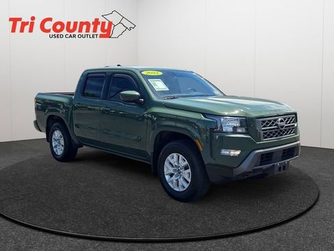 Used 2022 Nissan Frontier SV AWD/4WD image 1