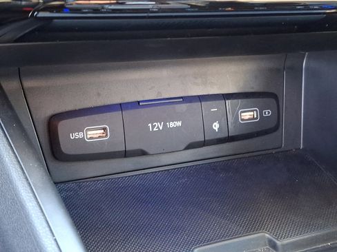 Certified 2023 Hyundai Tucson Limited AWD/4WD image 19
