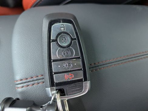 Used 2025 Ford Mustang GT Premium RWD image 29