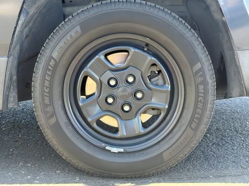 Used 2016 Jeep Patriot Sport w/ Power Value Group image 10