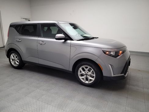 Used 2024 Kia Soul LX w/ Option Group 015 image 11