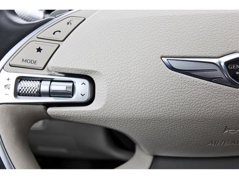 Used 2023 Genesis G80 2.5T w/ Advanced Package image 11