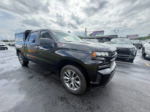 Used 2022 Chevrolet Silverado 1500 RST AWD/4WD image 1