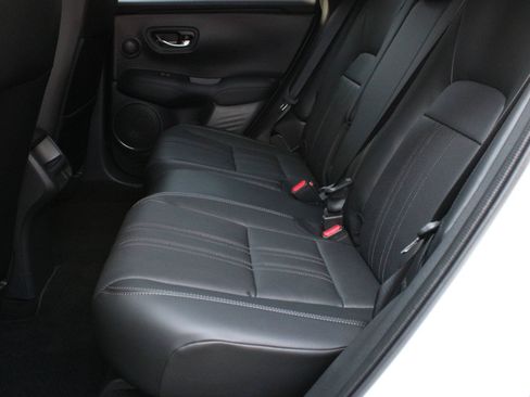 Used 2026 Honda HR-V EX-L image 18