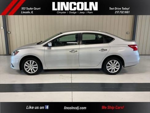 Used 2017 Nissan Sentra SV image 29