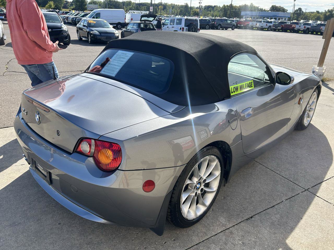 Used 2004 BMW Z4 2.5i RWD image 5