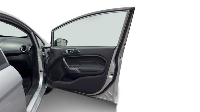 Used 2015 Ford Fiesta SE FWD image 9