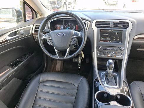 Used 2016 Ford Fusion Energi SE w/ Driver Assist Package FWD image 8