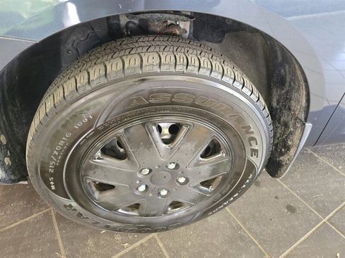 Used 2015 Nissan Rogue S w/ Convenience Package image 31