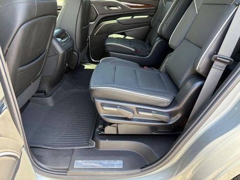 Certified 2024 Cadillac Escalade Premium Luxury w/ LPO, Floor Liner Package AWD/4WD image 21