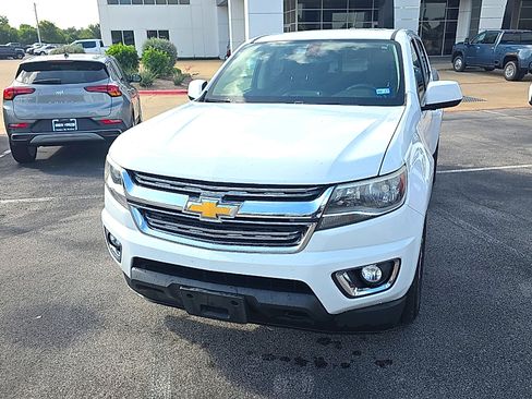 Used 2016 Chevrolet Colorado LT w/ LT Convenience Package RWD image 2