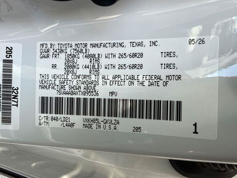 Used 2026 Toyota Sequoia Limited AWD/4WD image 34