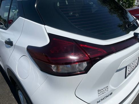 Used 2024 Nissan Kicks S FWD image 39