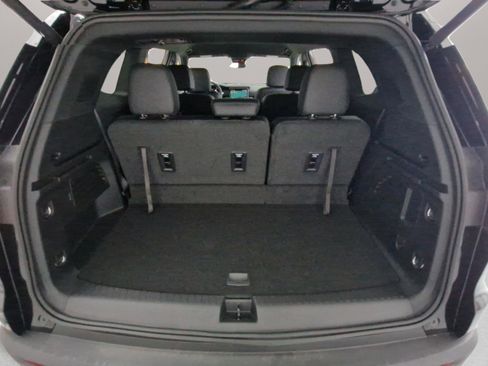 New 2025 GMC Acadia Elevation w/ Elevation Premium Package image 26