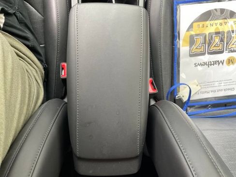 Used 2023 Kia Niro FWD image 11