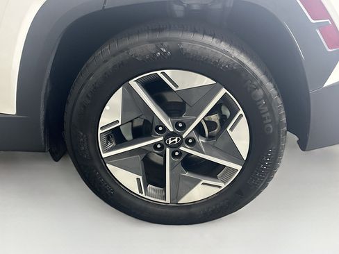 Used 2025 Hyundai Tucson SEL image 11