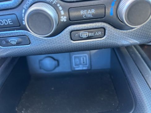 Used 2019 Nissan Pathfinder SL w/ Cargo Package image 42