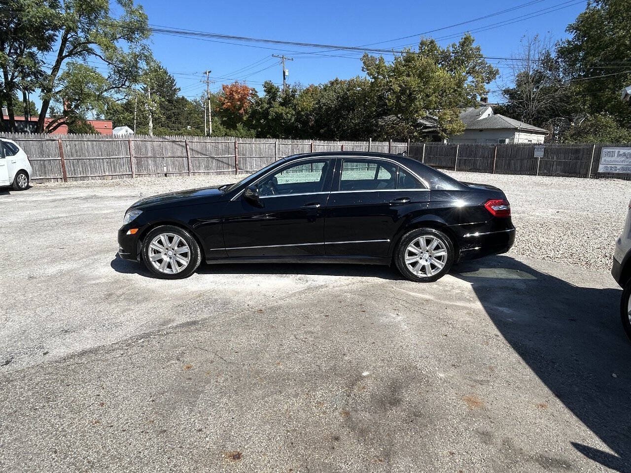 Used 2013 Mercedes-Benz E 350 Sedan image 4