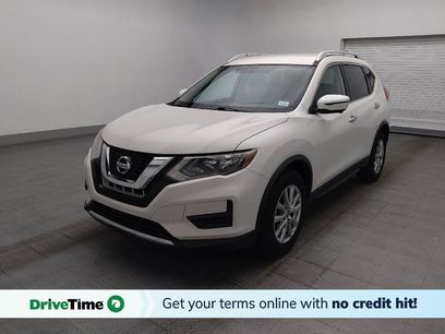 Used 2017 Nissan Rogue SV w/ SV Premium Package