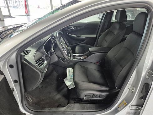 Used 2016 Chevrolet Malibu LT FWD image 16