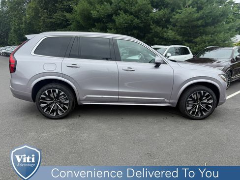 New 2026 Volvo XC90 B5 Plus image 9