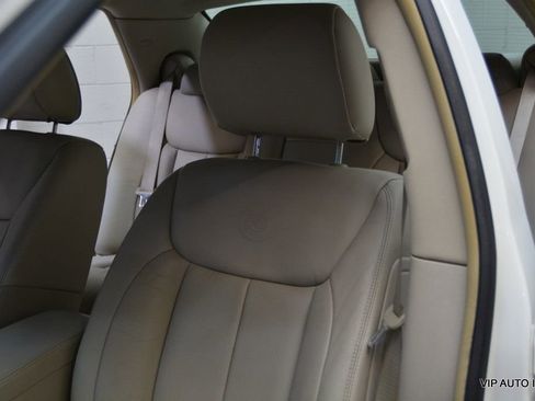 Used 2009 Cadillac DTS w/ Trunk Convenience Package image 13