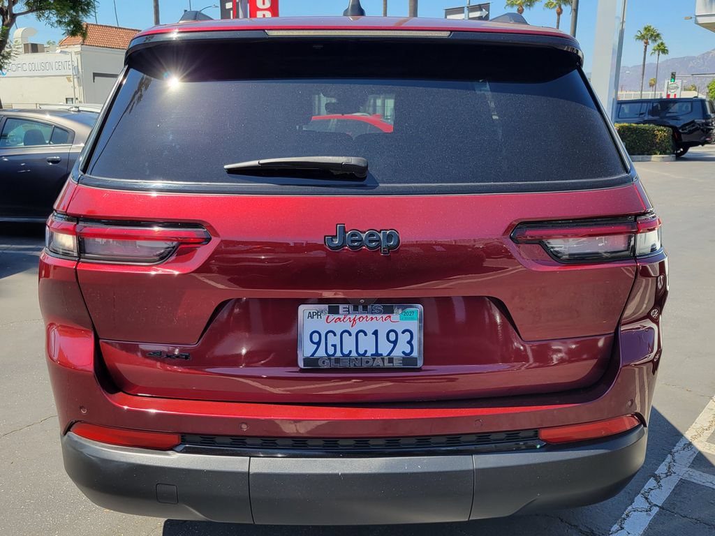 Used 2023 Jeep Grand Cherokee L Laredo AWD/4WD image 32