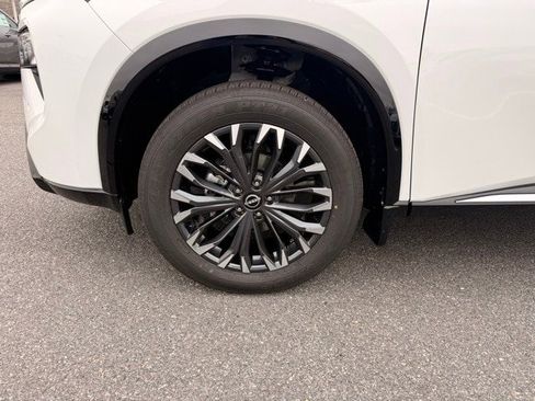 New 2026 Nissan Rogue Platinum w/ Platinum Premium Package image 9