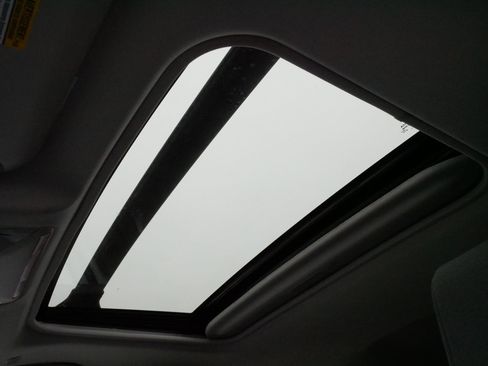 Certified 2023 Toyota RAV4 XLE image 33