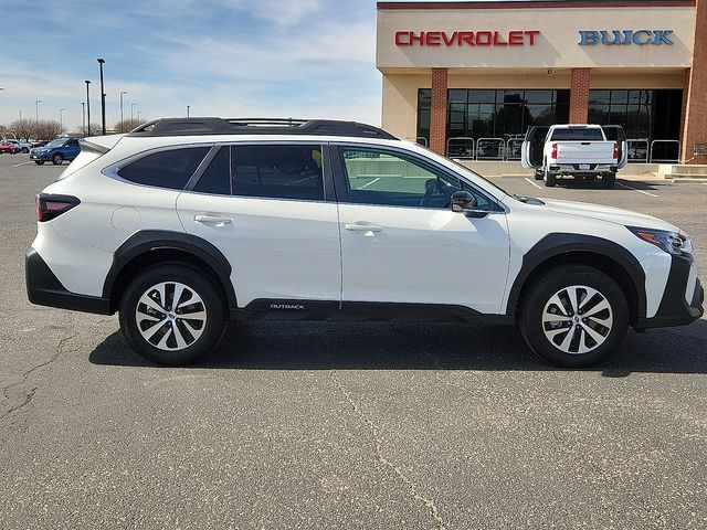 Used 2025 Subaru Outback Premium AWD/4WD image 5