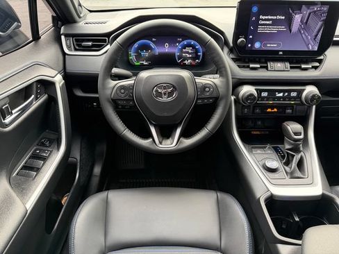 Certified 2025 Toyota RAV4 XSE w/ Advanced Technology Package AWD/4WD image 25