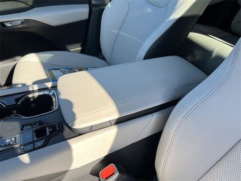 Certified 2024 Lexus RX 350 Premium image 19