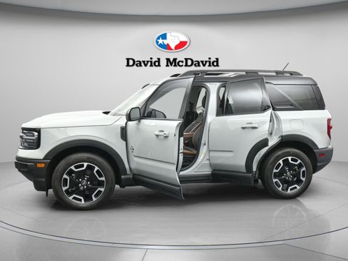 Used 2024 Ford Bronco Sport Outer Banks w/ Tech Package AWD/4WD image 43