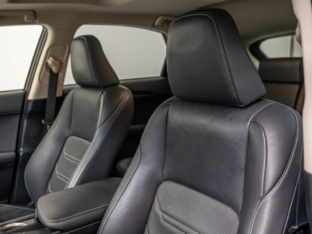 Used 2015 Lexus NX 300h AWD w/ Luxury Package image 22