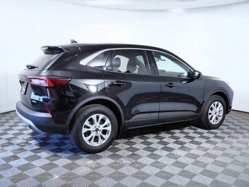 Certified 2024 Ford Escape Active w/ Tech Pack #2 AWD/4WD image 8
